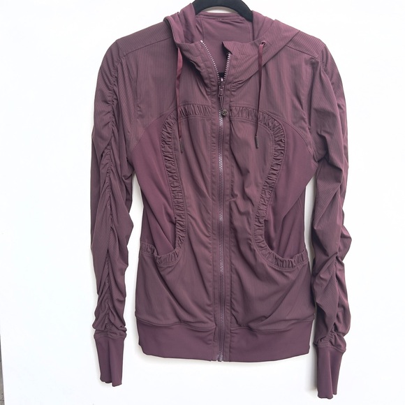 Lululemon dance studio jacket size 8 reversible plum zip - Picture 1 of 5